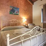 Сasa de vacaciones 3 Bedroom Beautiful Home In Torchiara Torchiara