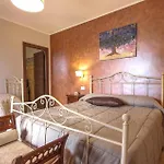 3 Bedroom Beautiful Home In Torchiara *