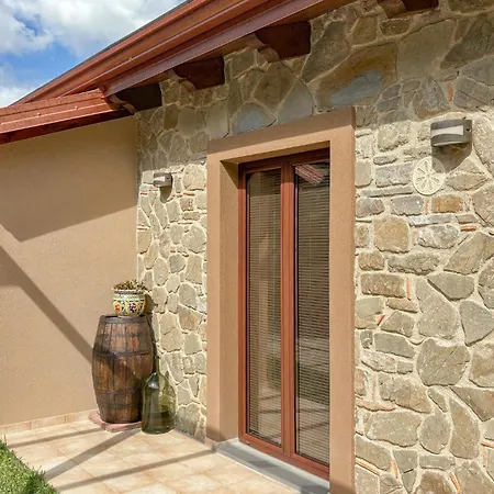 In With Kitchen Torchiara